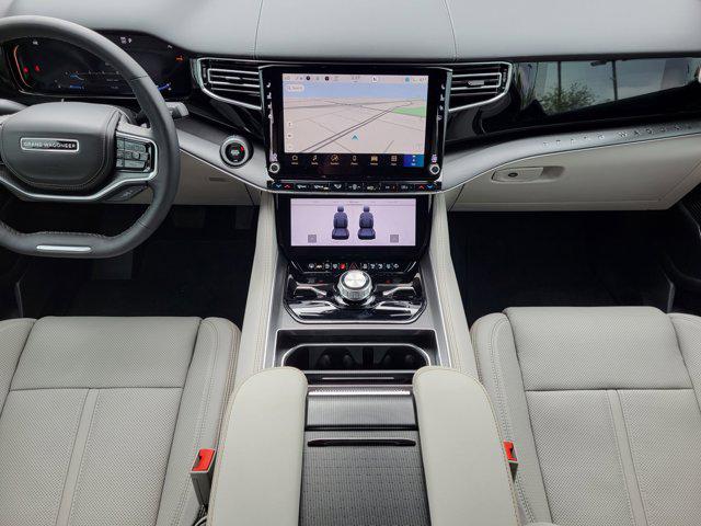 2026 Jeep Grand Wagoneer L Summit Obsidian 4x4