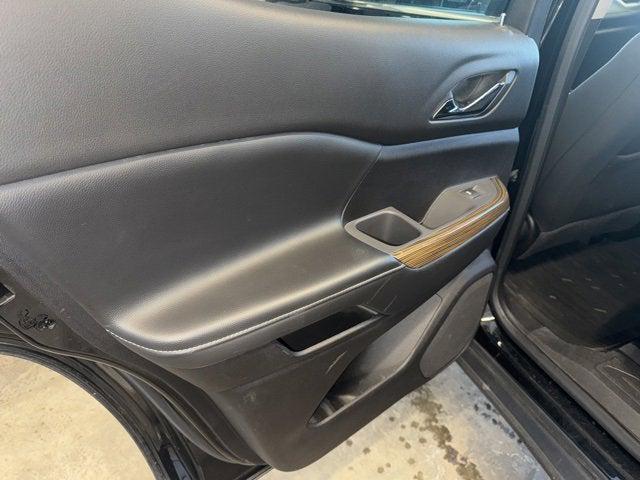 2023 GMC Acadia AWD SLE