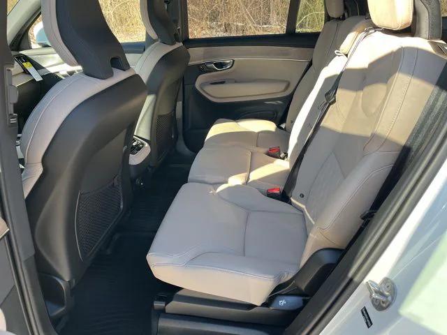 2026 Volvo XC90 Plus, B6 AWD Gas (mild hybrid), Gasoline, Bright, 7 Seats