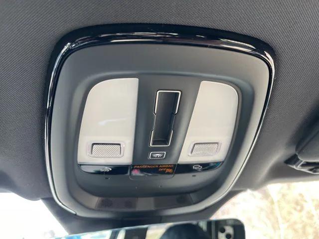 2026 Volvo XC90 Plus, B6 AWD Gas (mild hybrid), Gasoline, Bright, 7 Seats