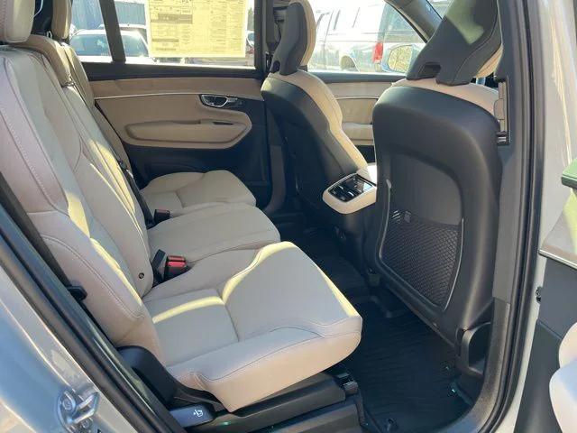 2026 Volvo XC90 Core, B5 AWD Gas (mild hybrid), Gasoline, Bright, 7 Seats