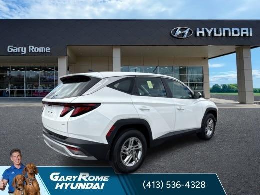 2025 Hyundai Tucson SE