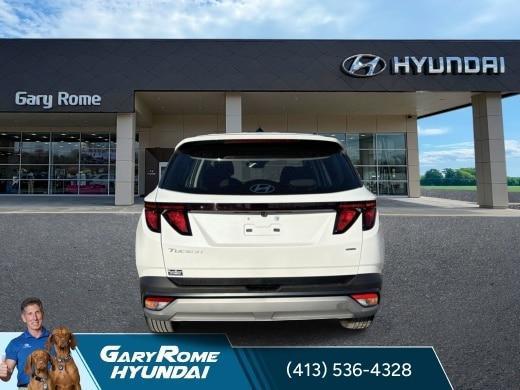 2025 Hyundai Tucson SE