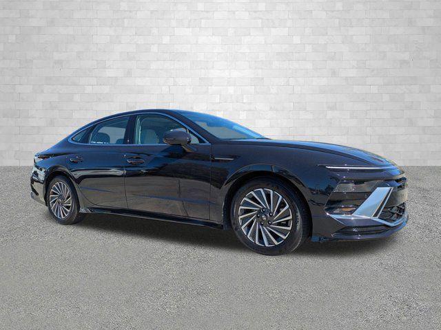 2024 Hyundai Sonata Hybrid Limited for sale in NAPLES, FL
