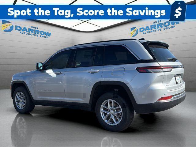 2026 Jeep Grand Cherokee GRAND CHEROKEE LAREDO X 4X4