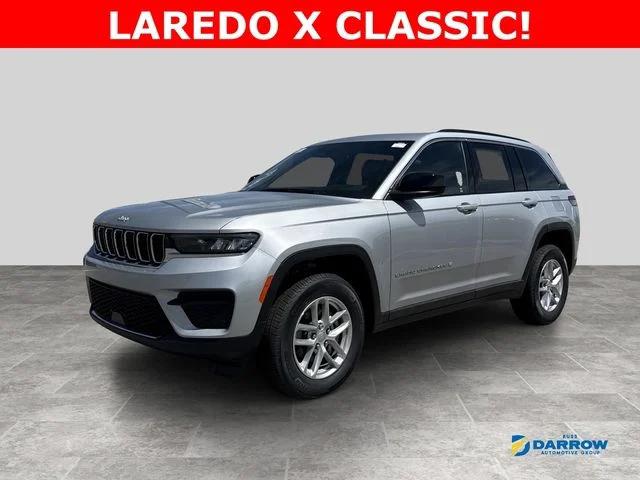 2026 Jeep Grand Cherokee GRAND CHEROKEE LAREDO X 4X4