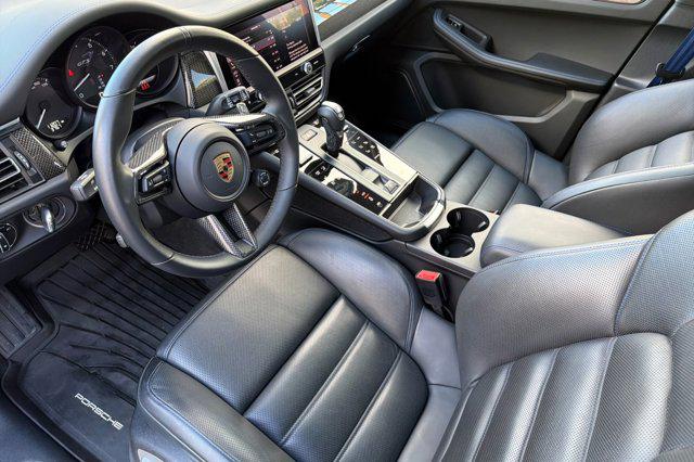 2025 Porsche Macan GTS