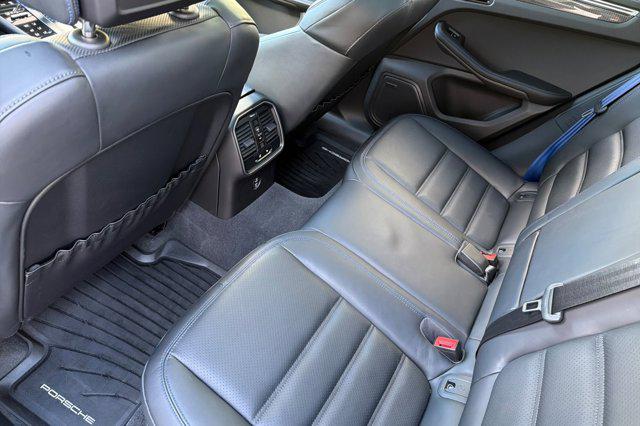 2025 Porsche Macan GTS