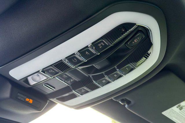 2025 Porsche Macan GTS