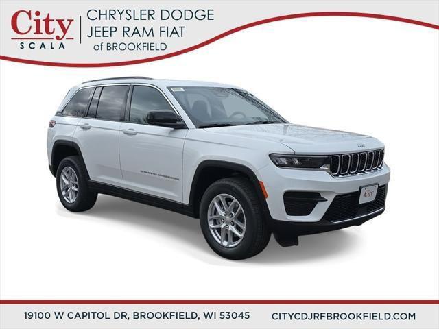 2026 Jeep Grand Cherokee GRAND CHEROKEE LAREDO X 4X4