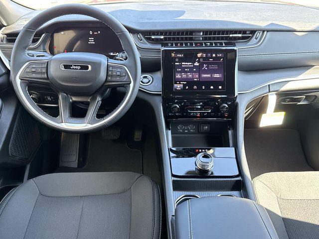 2026 Jeep Grand Cherokee GRAND CHEROKEE LAREDO X 4X4 2026 Jeep Grand Cherokee GRAND CHEROKEE LAREDO X 4X4