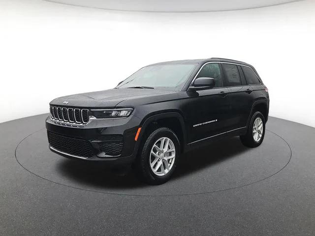 2026 Jeep Grand Cherokee GRAND CHEROKEE LAREDO 4X4