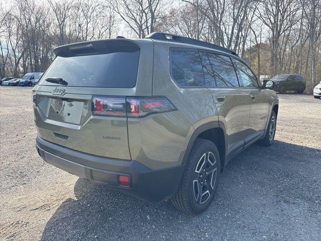 2026 Jeep Cherokee Laredo 4x4