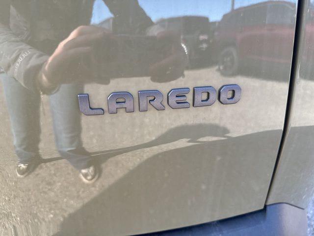 2026 Jeep Cherokee Laredo 4x4