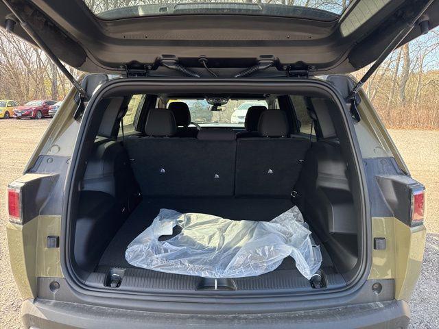 2026 Jeep Cherokee Laredo 4x4