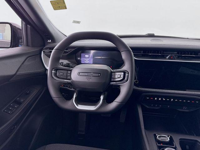 2026 Jeep Cherokee Laredo 4x4