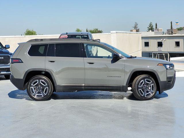 2026 Jeep Cherokee CHEROKEE LAREDO 4X4