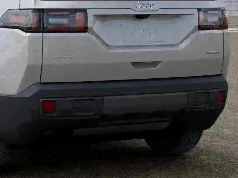 New 2026 Silver Zynith Clear-Coat Exterior Paint Jeep Laredo image 13