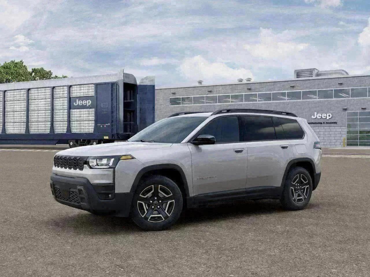 New 2026 Silver Zynith Clear-Coat Exterior Paint Jeep Laredo image 28