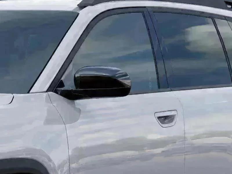 New 2026 Bright White Clear-Coat Exterior Paint Jeep Laredo image 12