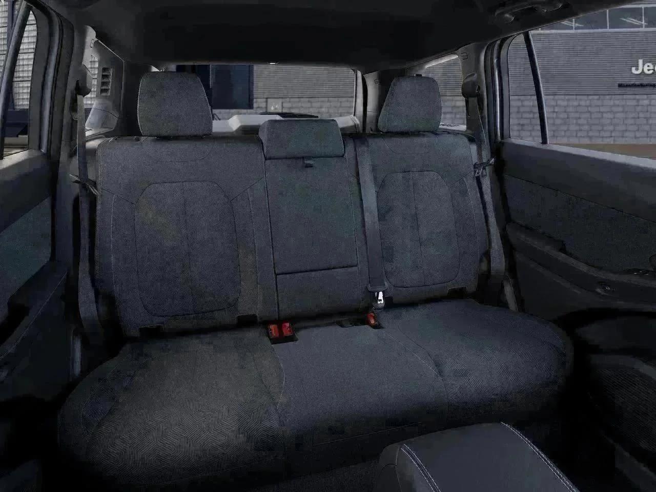 New 2026 Bright White Clear-Coat Exterior Paint Jeep Laredo image 41