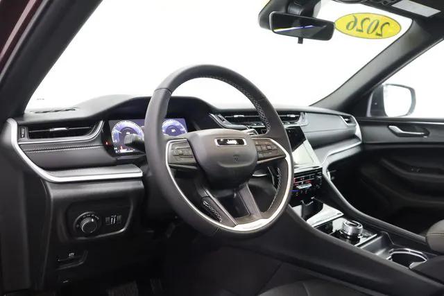 2026 Jeep Grand Cherokee GRAND CHEROKEE LAREDO X 4X4 2026 Jeep Grand Cherokee GRAND CHEROKEE LAREDO X 4X4