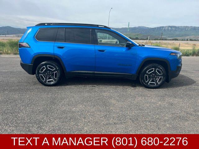 2026 Jeep Cherokee Laredo 4x4
