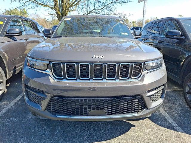 2026 Jeep Grand Cherokee GRAND CHEROKEE LAREDO X 4X4