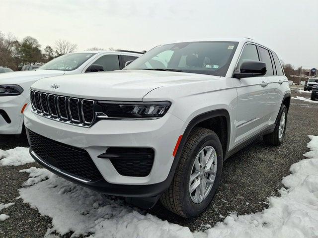 2026 Jeep Grand Cherokee GRAND CHEROKEE LAREDO X 4X4
