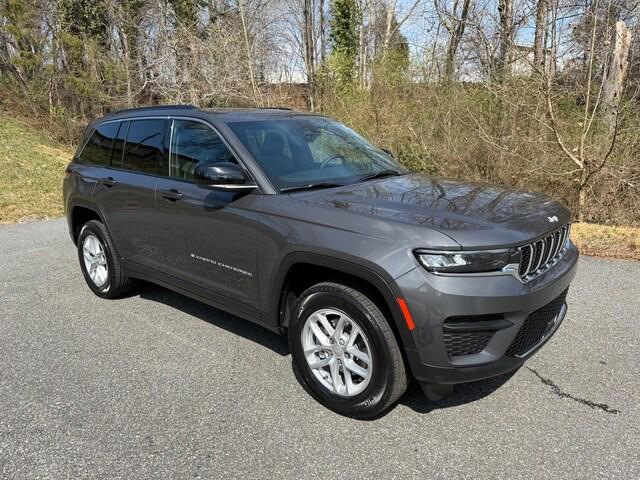 2026 Jeep Grand Cherokee Altitude 4x4