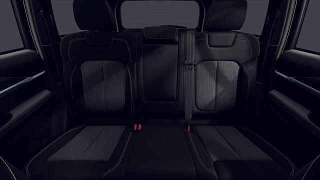 2026 Jeep Grand Cherokee GRAND CHEROKEE LAREDO X 4X4