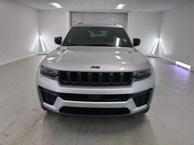 2026 Jeep Grand Cherokee GRAND CHEROKEE LIMITED 4X2