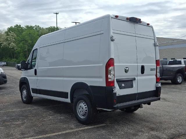 2026 Ram ProMaster Cargo Van Tradesman High Roof 136 WB w/Pass Seat