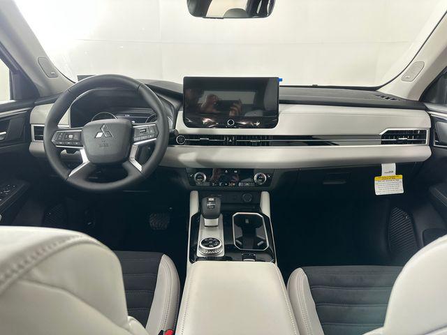 2026 Mitsubishi Outlander SE 1.5T S-AWC