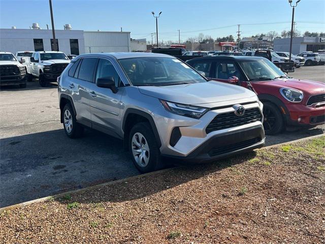 2023 Toyota RAV4 LE 2023 Toyota RAV4 LE