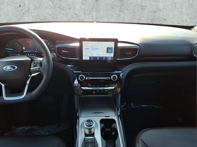 2024 Ford Explorer ST-Line