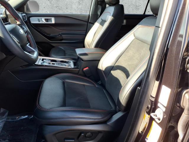 2024 Ford Explorer ST-Line