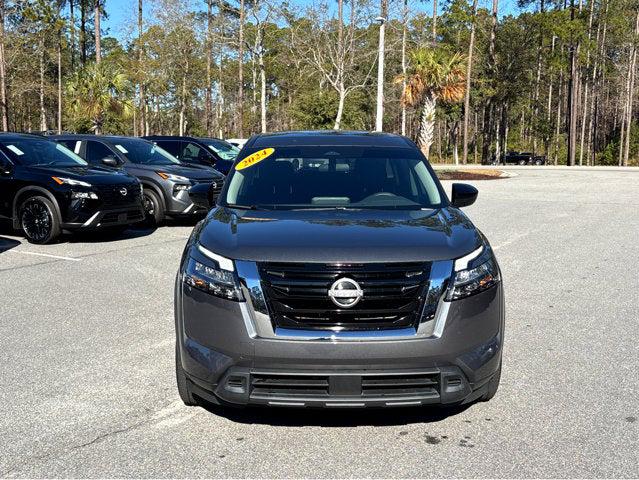 2024 Nissan Pathfinder S FWD