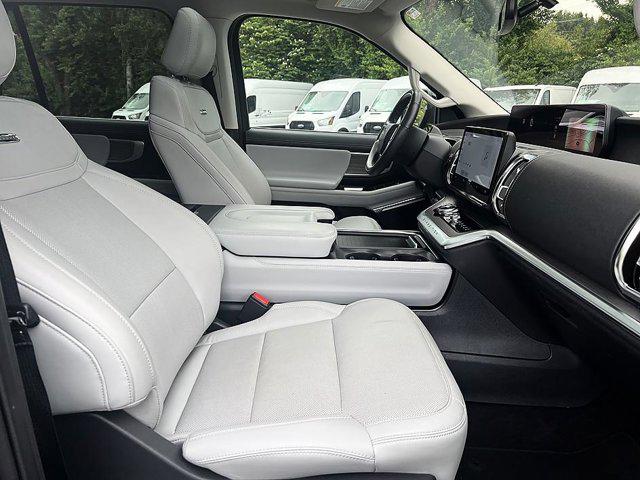 2025 Ford Expedition Platinum MAX