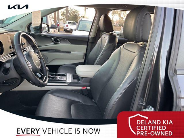 2024 Kia Carnival MPV LX Seat Package