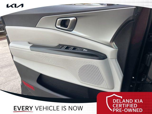 2024 Kia Carnival MPV LX Seat Package