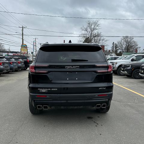 2024 GMC Acadia AWD AT4