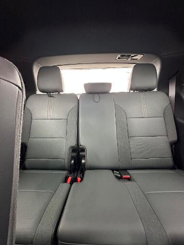 2024 GMC Acadia AWD AT4