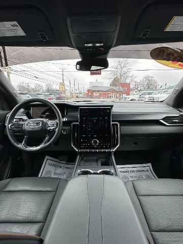 2024 GMC Acadia AWD AT4