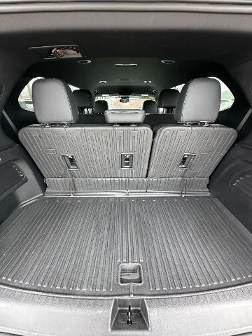 2024 GMC Acadia AWD AT4
