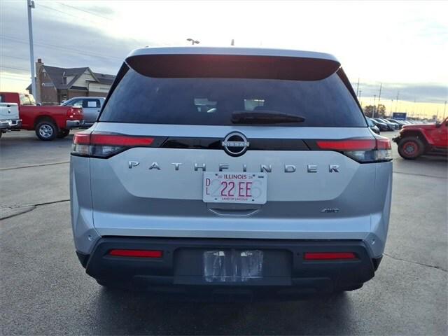2025 Nissan Pathfinder SV 4WD