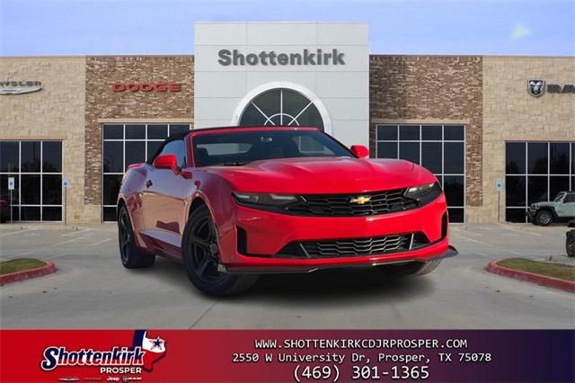 2023 Chevrolet Camaro RWD Convertible 1LT