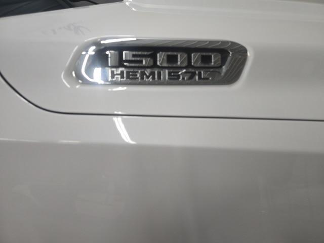 2019 Ram 1500 Longhorn Crew Cab 4x4 5'7" Box