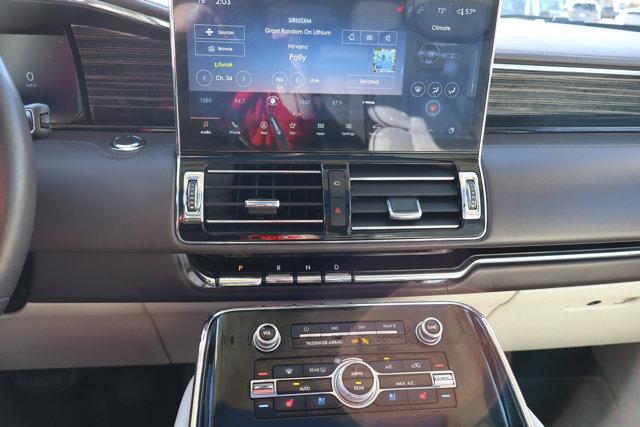 2024 Lincoln Navigator Black Label L