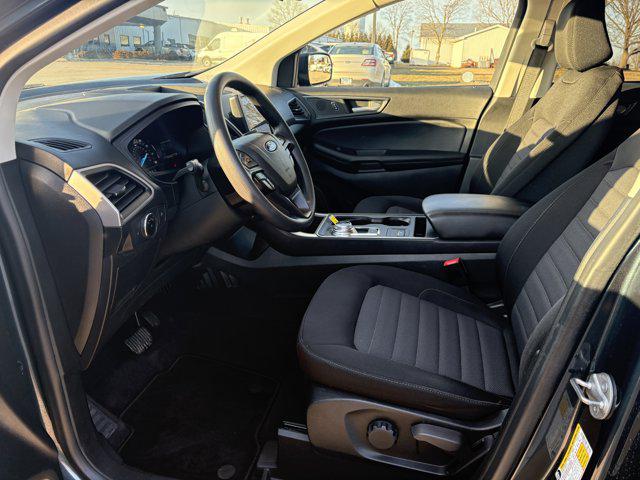 2023 Ford Edge SE